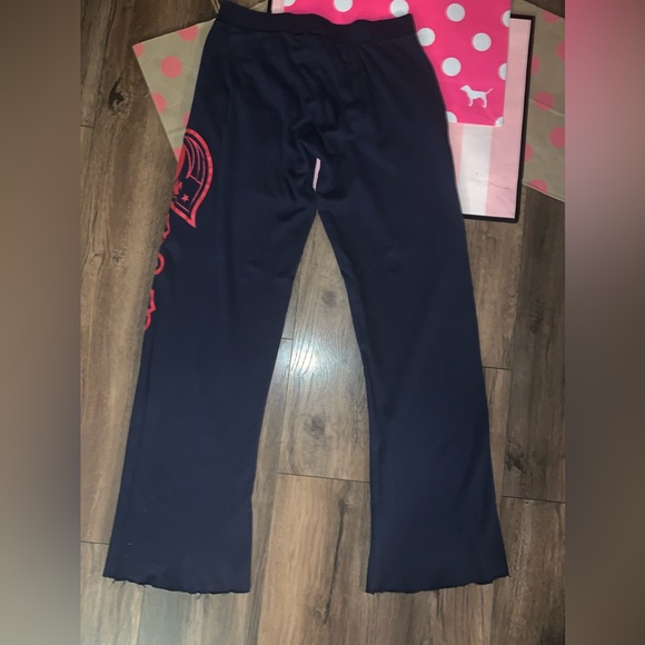 VS PINK HTF Discontinued NFL Line New England Patriots Set. Size XS/M. - Picture 7 of 13